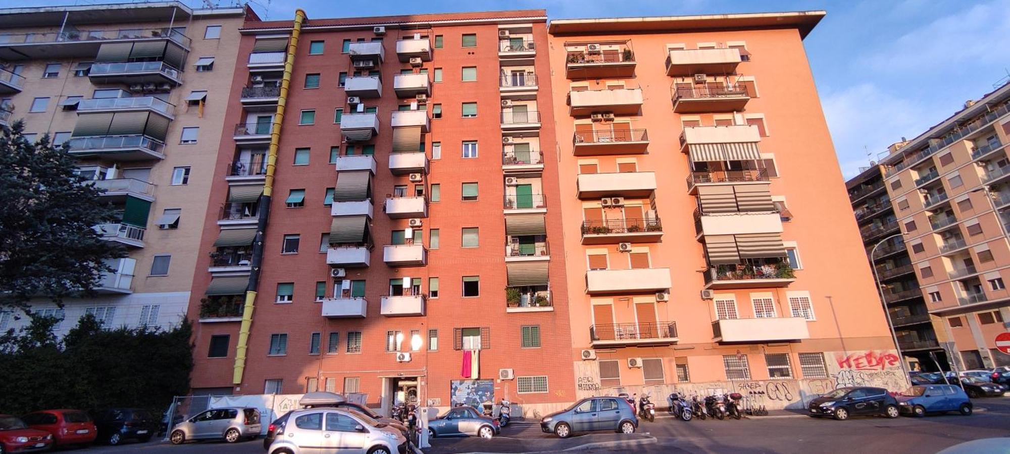 Stylish & Cozy - 5 Star Location- Balcony - City View Rome Bagian luar foto
