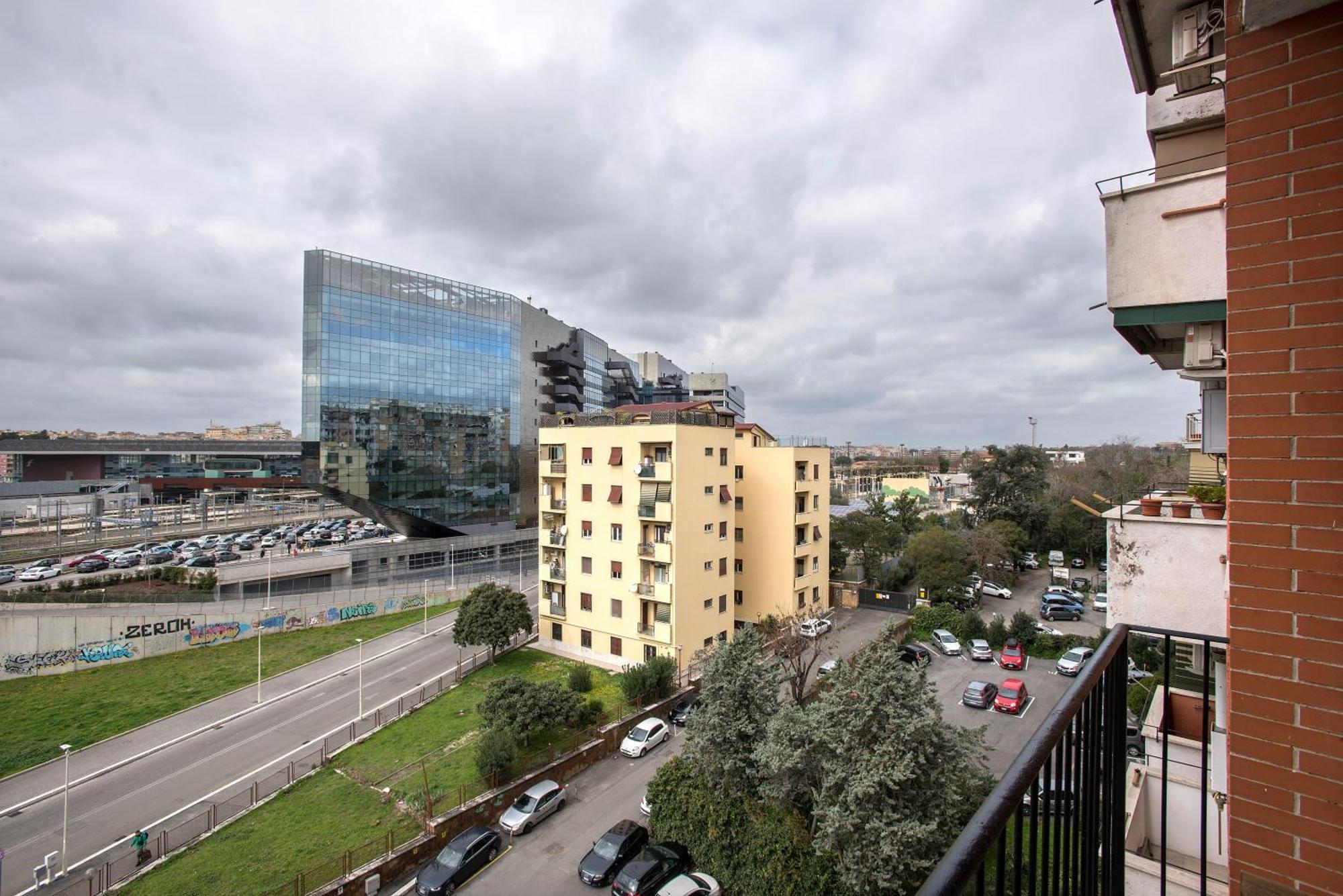 Stylish & Cozy - 5 Star Location- Balcony - City View Rome Bagian luar foto